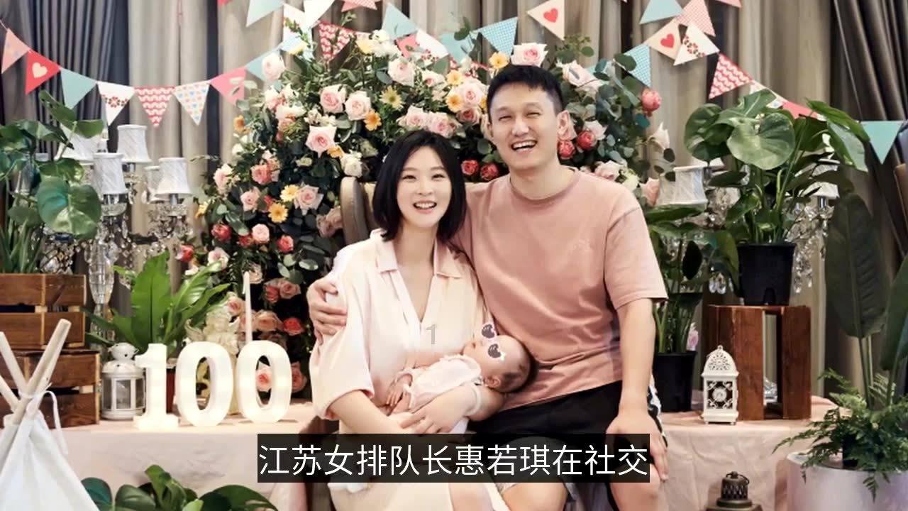逃离昏暗下的小村